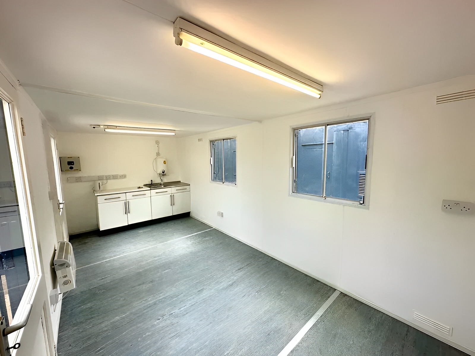 Static Welfare 24Ft x 9Ft Anti Vandal Cabin | Office, Canteen, Toilet | 10KVA Generator - Image 11